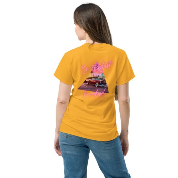 T-shirt classique unisexe brodé "En attendant le weekend"+ impression dos – Image 30