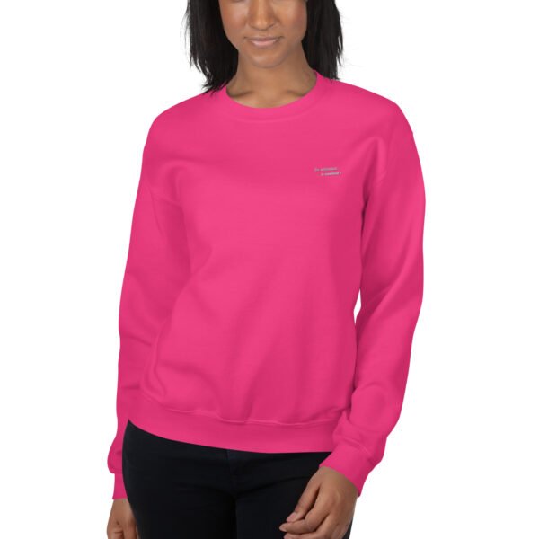 Sweat Unisexe brodé "En attendant le weekend" + impression dos – Image 3