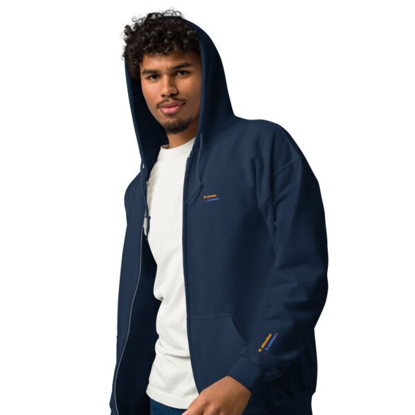 Sweat à capuche zippé brodé « En attendant le weekend » + impression dos – Image 12